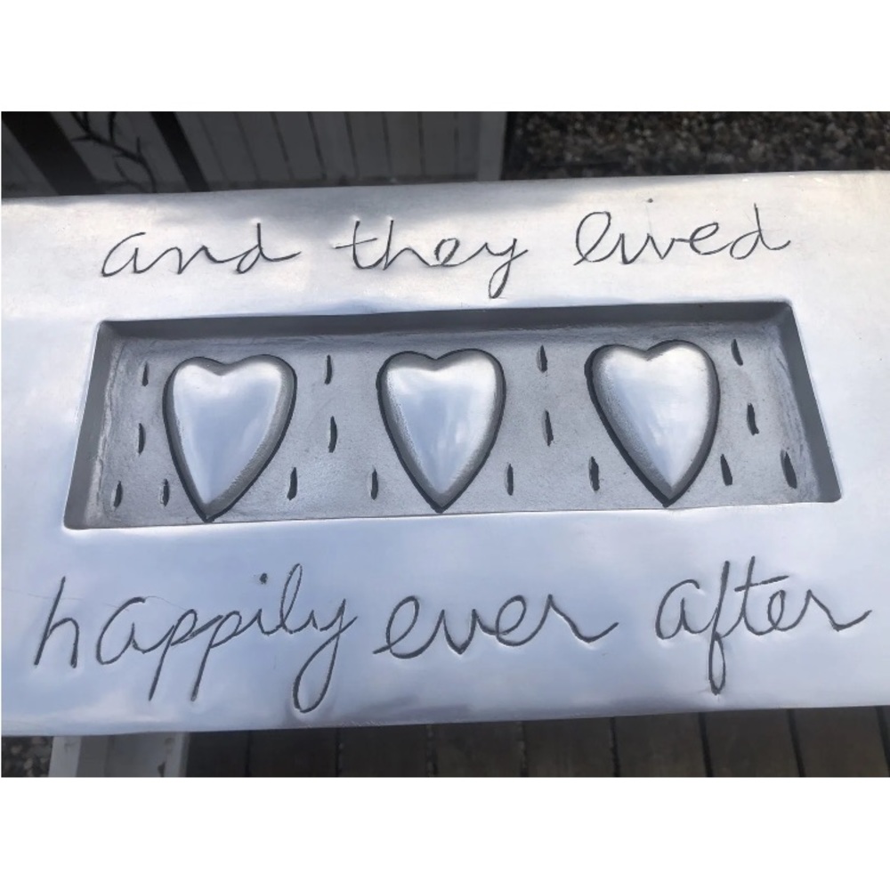Dept 56 SANDRA MAGSAMEN 15" Signed Platter Plaque 3 Hearts Love “and they lived”